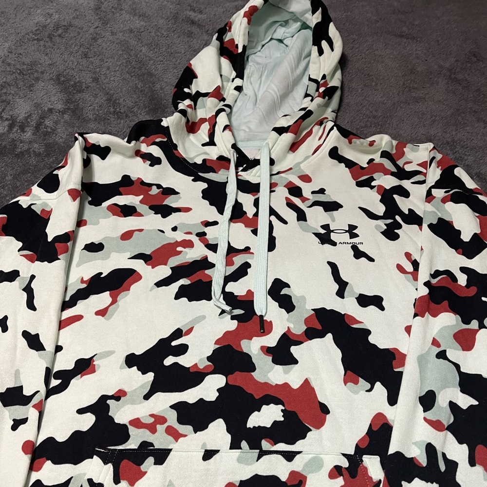 Under Armour Hoodie